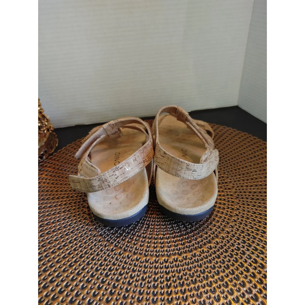 Vionic Amber Leather Sandals Size 6